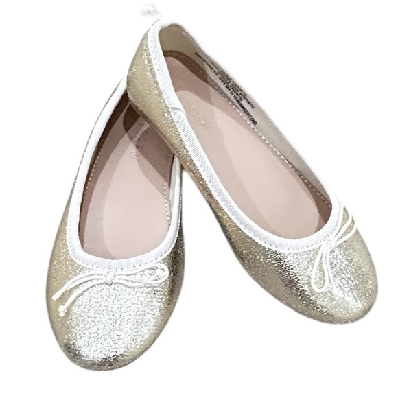 J. Crew Crewcuts Gold ballet slip on Dress Shoes with mini bow size 12(girls) - Picture 1 of 10